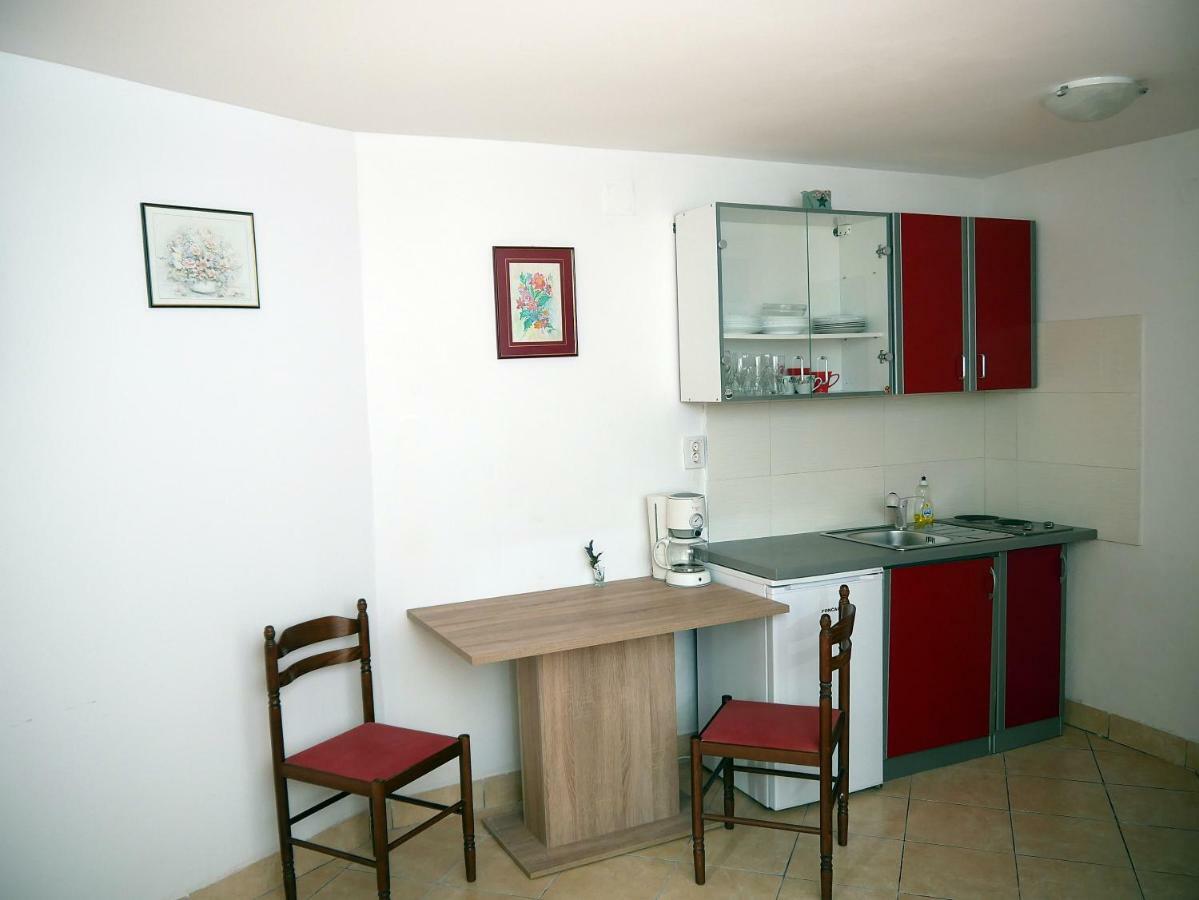 קרק Apartment Gaga And Nia מראה חיצוני תמונה